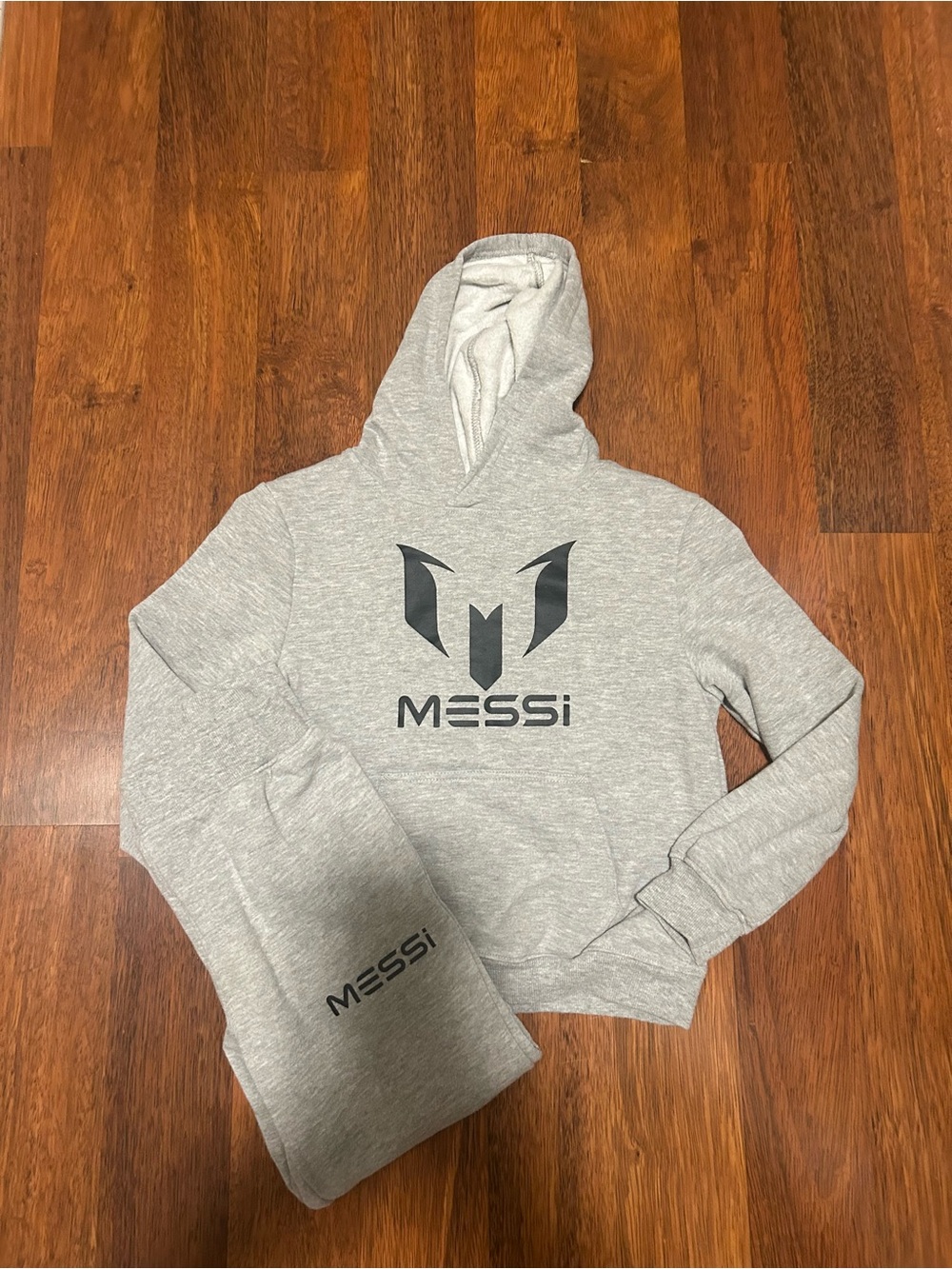 MESSI sweatshirt hoodie with matching MESSI pants